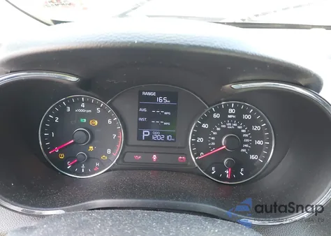 2016 Kia Forte Lx z USA, uszkodzony, nr VIN KNAFK4A66G5610672